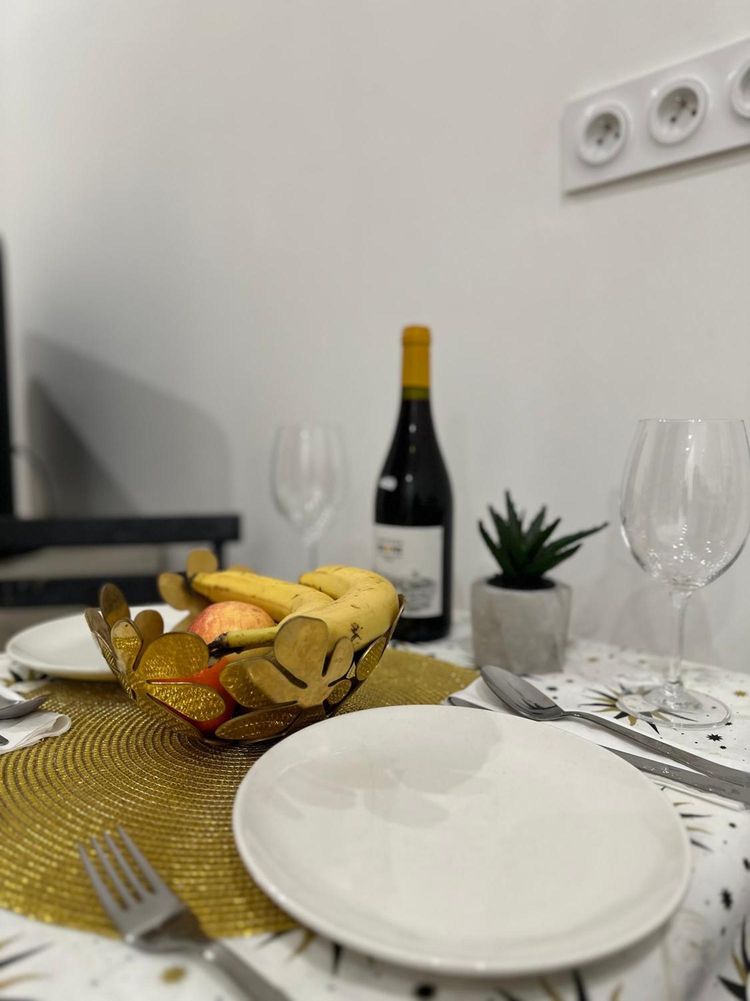 Cosy Studio Vieux Nice A 2 Pas De La Mer Ngoại thất bức ảnh