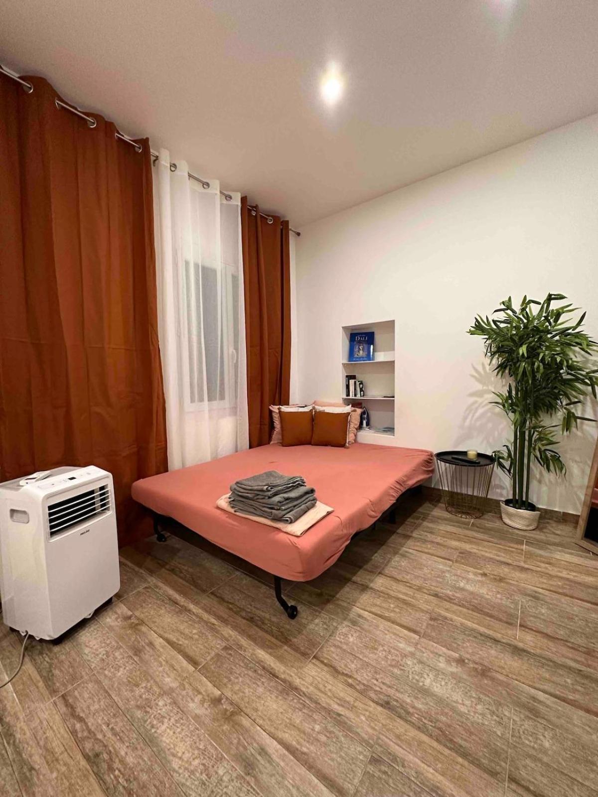 Cosy Studio Vieux Nice A 2 Pas De La Mer Ngoại thất bức ảnh
